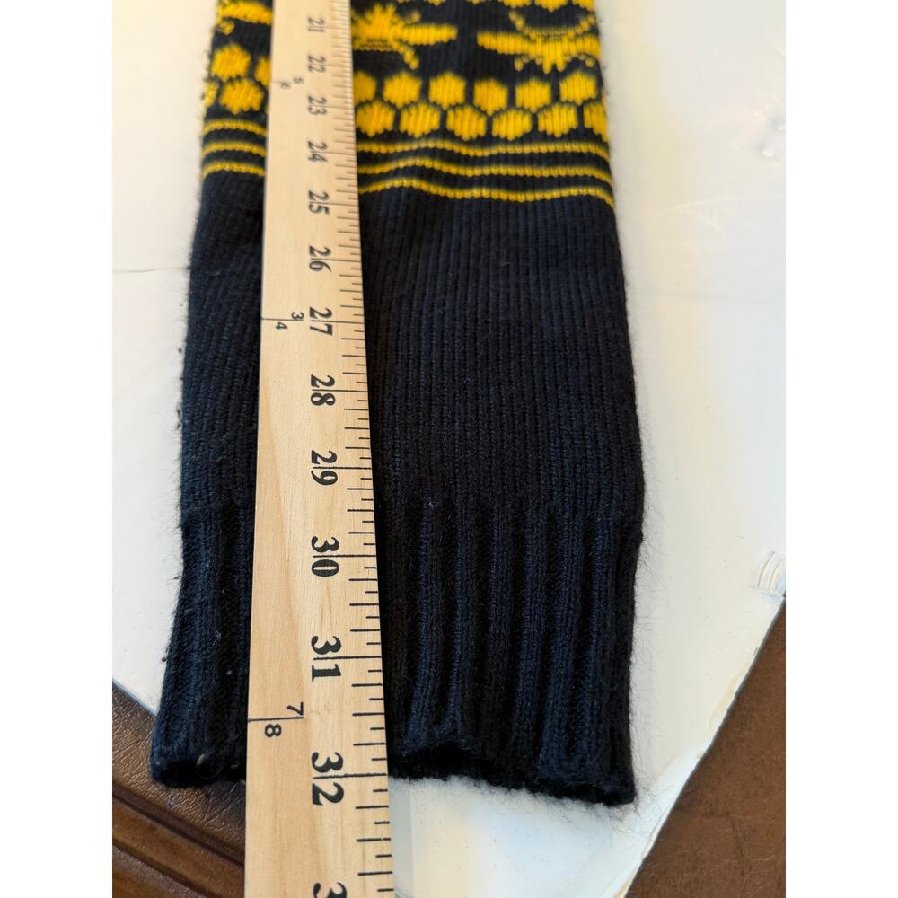 Wu-Tang Clan Sweater Medium Black Yellow Logo Hip Hop Streetwear 2016 - Picture 5 of 8